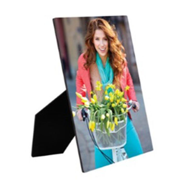 מעמד שולחני מעץ בגודל 25*20 ס"מ להדפסת תמונה והקדשה אישית